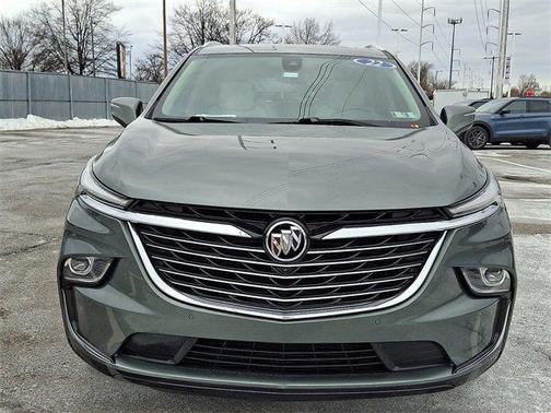 2022 Buick Enclave Essence
