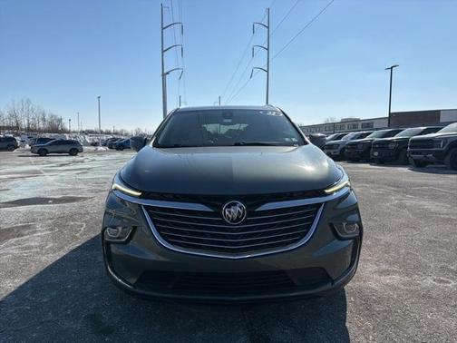 2022 Buick Enclave Essence