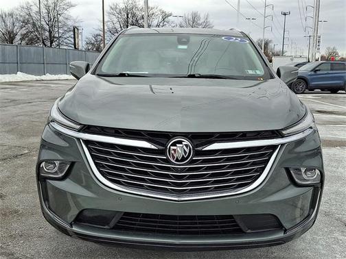 2022 Buick Enclave Essence