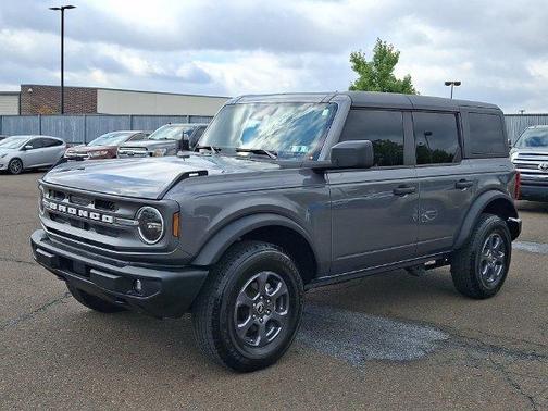 Gray Metallic 2024 Ford Bronco Big Bend