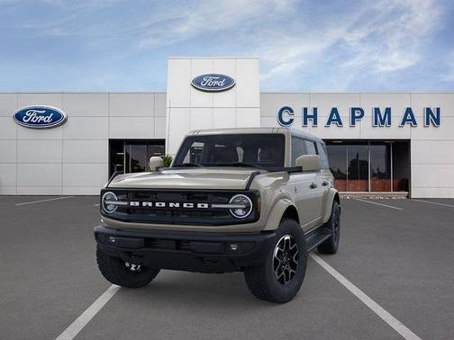 Desert Sand 2026 Ford Bronco Outer Banks