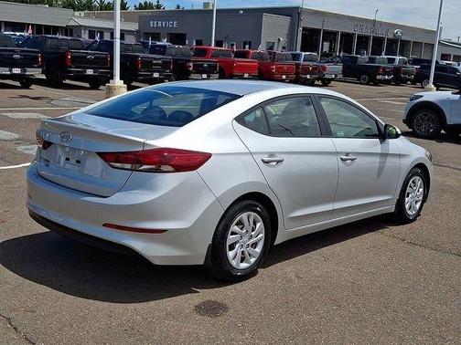Symphony Silver 2018 Hyundai ELANTRA SE