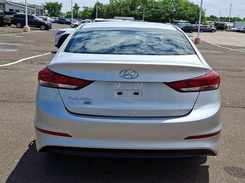 Symphony Silver 2018 Hyundai ELANTRA SE