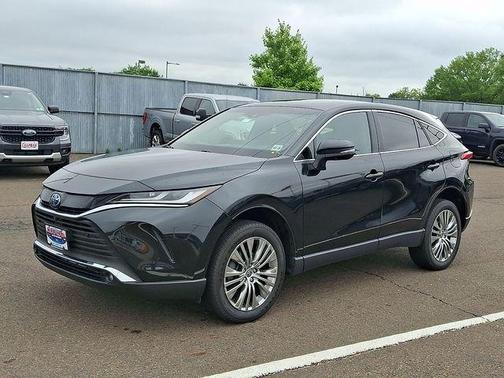 Celestial Black 2023 Toyota Venza Limited