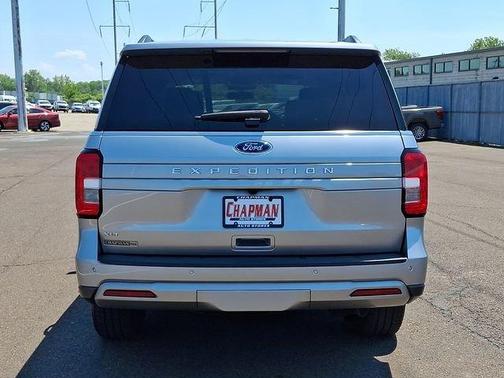 Silver Metallic 2023 Ford Expedition XLT