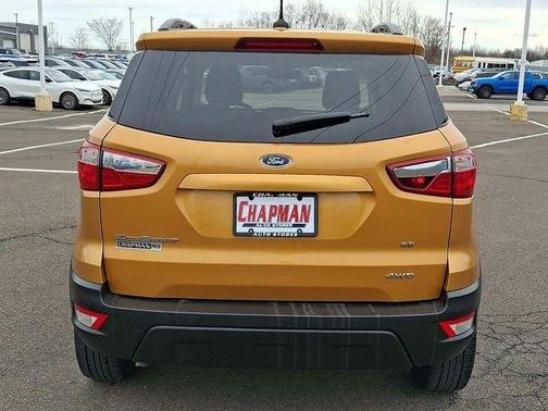 Yellow Metallic 2022 Ford EcoSport SE