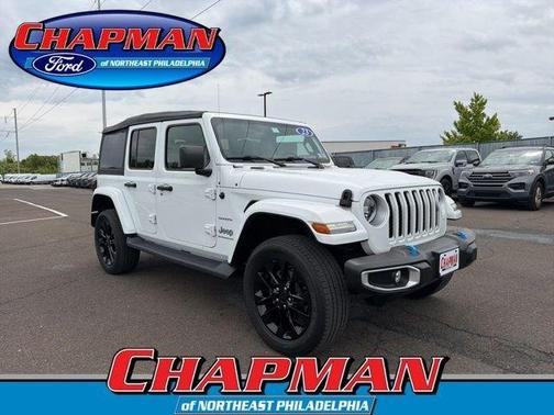 Bright White Clearcoat 2023 Jeep Wrangler 4xe Sahara