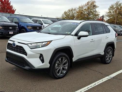 2024 Toyota RAV4 Hybrid XLE Premium