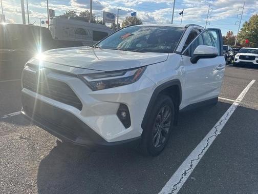 2024 Toyota RAV4 Hybrid XLE Premium