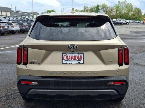 Crystal Beige 2021 Kia Sorento S