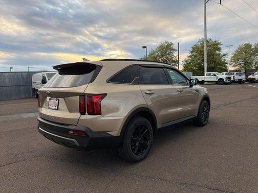 Crystal Beige 2021 Kia Sorento S