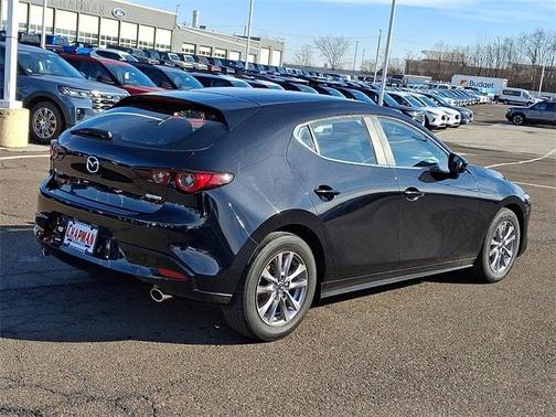 2022 Mazda Mazda3 2.5S FWD