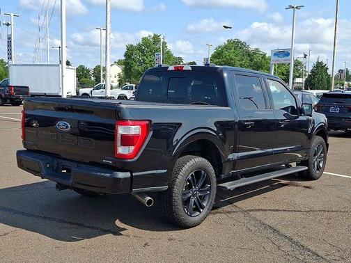 Black Metallic 2022 Ford F-150 Lariat