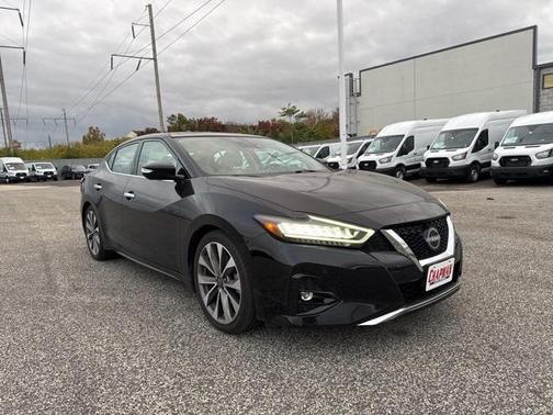 2023 Nissan Maxima Platinum
