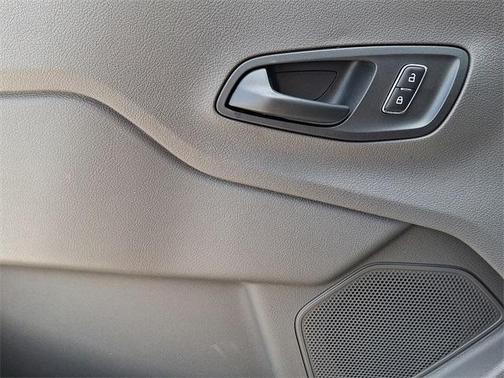 2025 Ford Transit-150 LOW ROOF