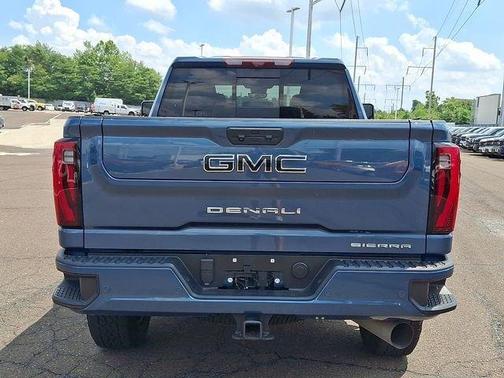 Metallic 2024 GMC Sierra 2500 Denali