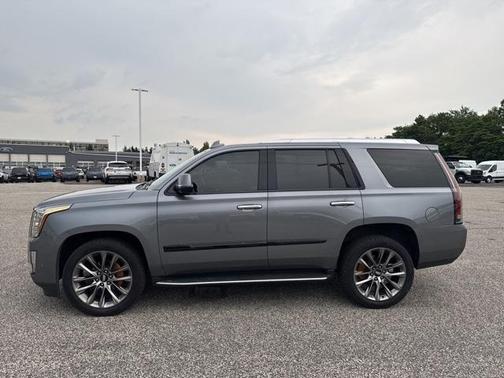 2020 Cadillac Escalade Luxury