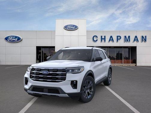 Space White Metallic 2026 Ford Explorer Active