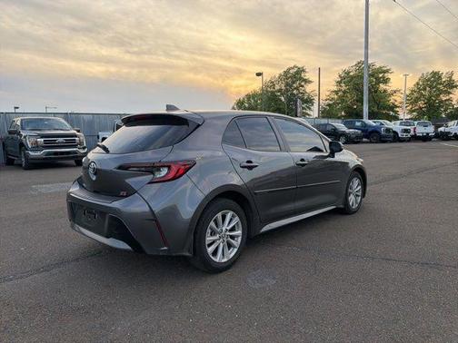 Magnetic Gray Metallic 2025 Toyota Corolla Hatchback SE