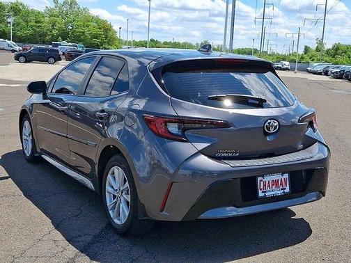 Magnetic Gray Metallic 2025 Toyota Corolla Hatchback SE