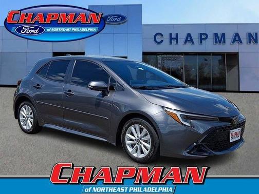Magnetic Gray Metallic 2025 Toyota Corolla Hatchback SE