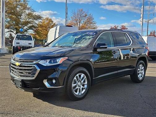 2018 Chevrolet Traverse LT Cloth
