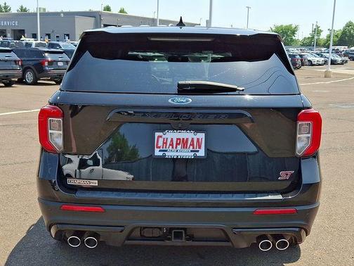 Black Metallic 2022 Ford Explorer ST
