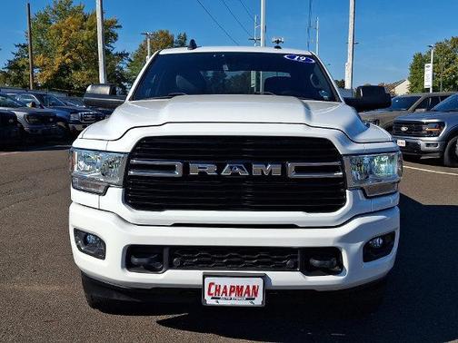 Bright White Clearcoat 2019 RAM 2500 Big Horn