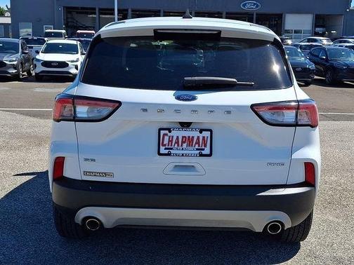 Oxford White 2021 Ford Escape SE