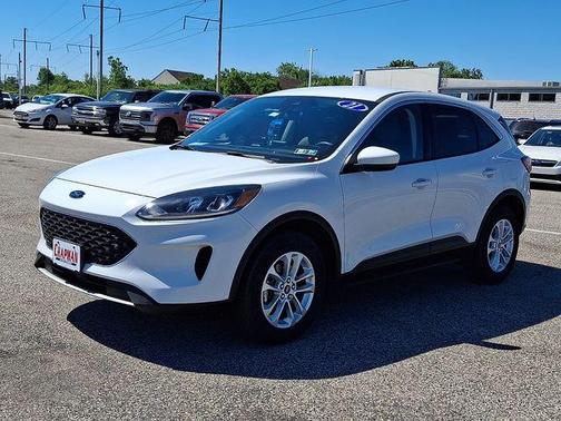 Oxford White 2021 Ford Escape SE