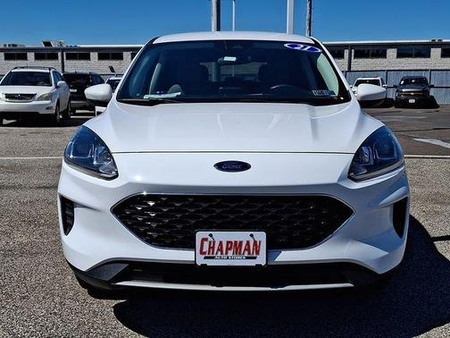 Oxford White 2021 Ford Escape SE