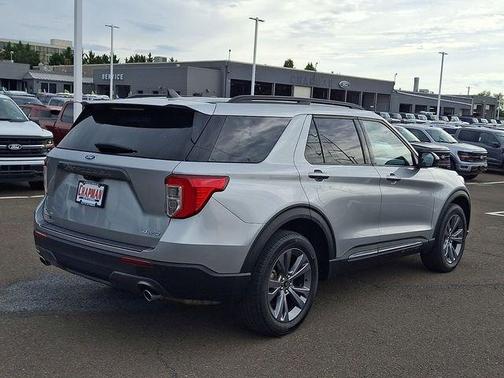 Silver Metallic 2023 Ford Explorer XLT