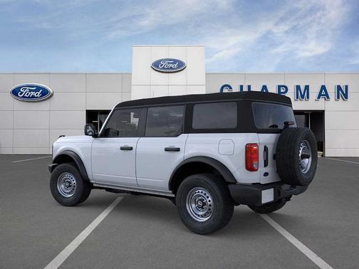 2025 Ford Bronco Base