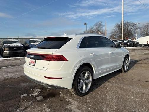 2023 Audi Q8 55 Premium Plus