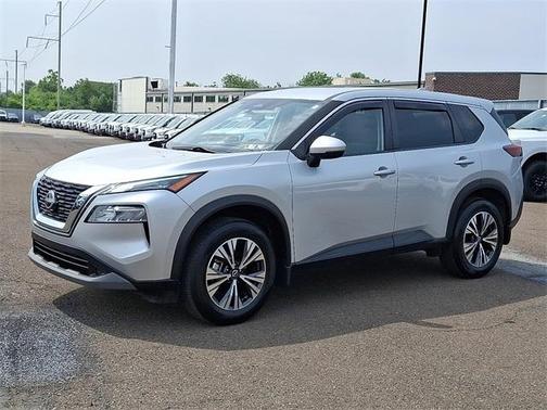 2022 Nissan Rogue SV