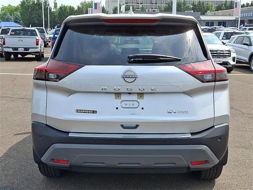 2022 Nissan Rogue SV