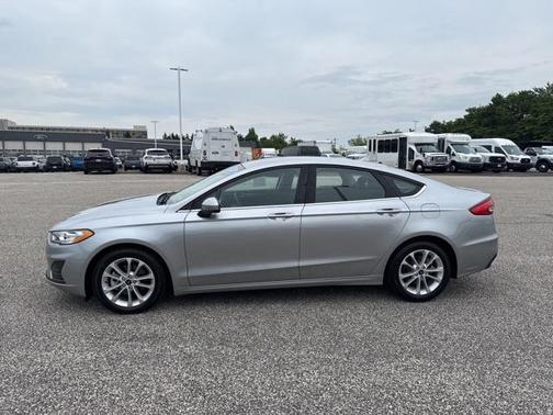2020 Ford Fusion Hybrid SE