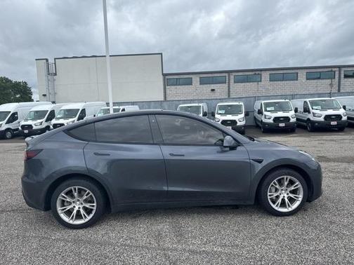 2020 Tesla Model Y Long Range