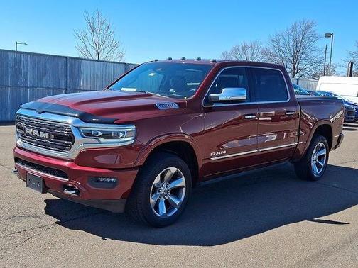 Delmonico Red Pearlcoat 2022 RAM 1500 Limited