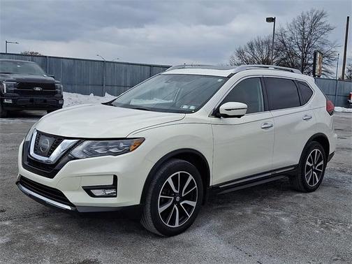 2017 Nissan Rogue SL