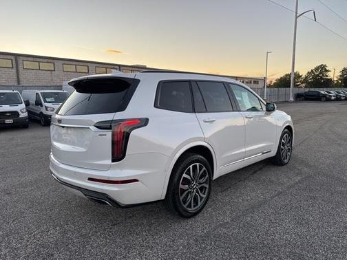 2023 Cadillac XT6 Sport AWD
