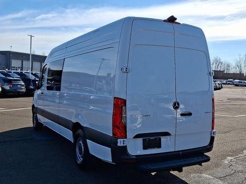 2024 Mercedes-Benz Sprinter 2500 170 WB