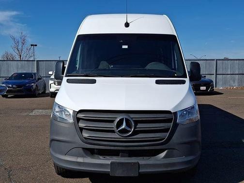 2024 Mercedes-Benz Sprinter 2500 170 WB