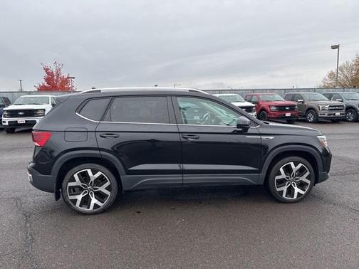 2023 Volkswagen Taos 1.5T SEL