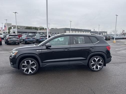 2023 Volkswagen Taos 1.5T SEL