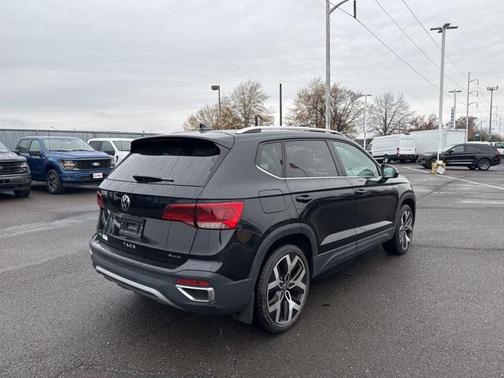 2023 Volkswagen Taos 1.5T SEL