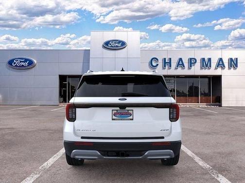 Star White 2026 Ford Explorer Platinum