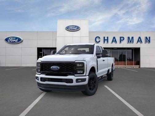 Oxford White 2026 Ford F-250 XLT