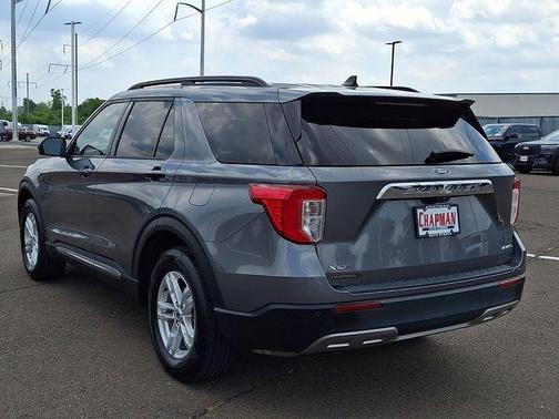 Gray Metallic 2021 Ford Explorer XLT
