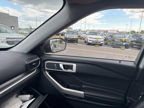Gray Metallic 2021 Ford Explorer XLT